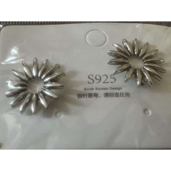 925 Sterling Silver Earrings - Picture 1 of 3